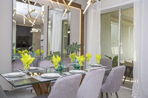 Casa geminada, 4 quartos | Opções para refeição no quarto
