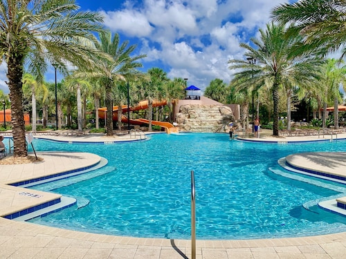 Luxury 5Bd w/ Jacuzzi & Pool Near Disney @ 5528