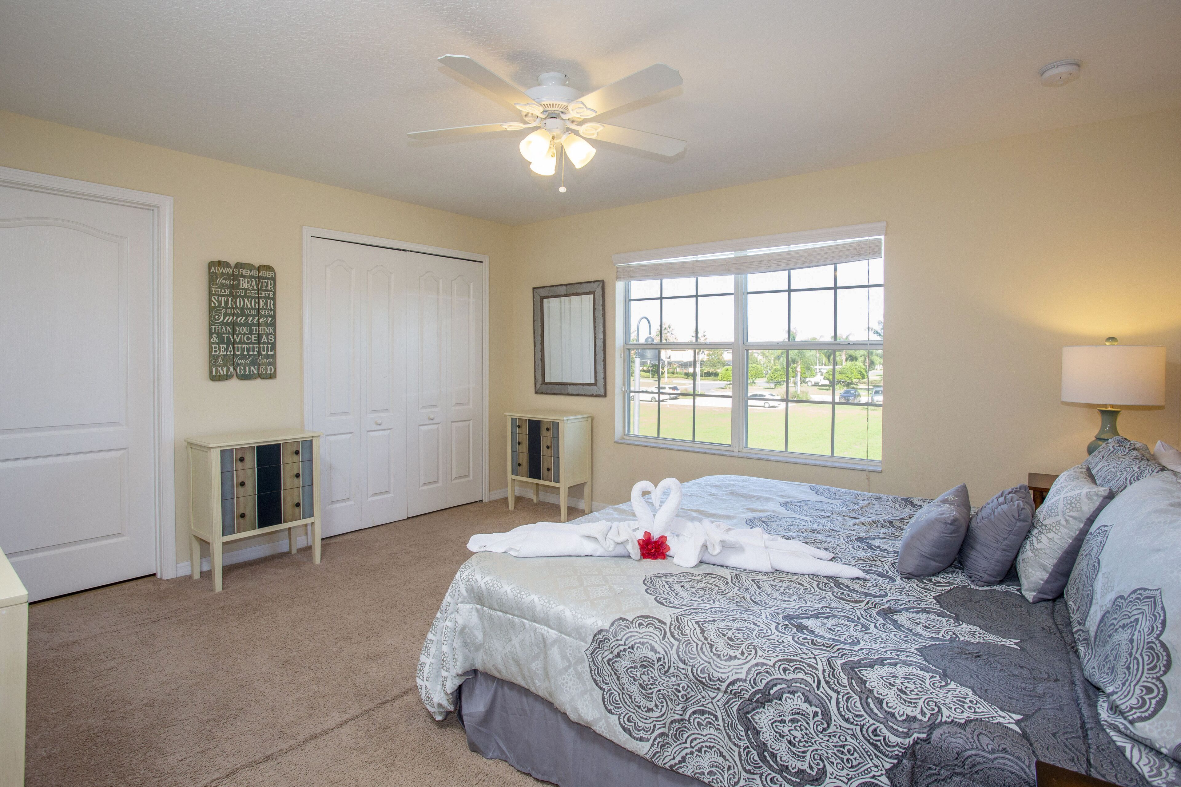 8940 Paradise Palms Resort 75758/75776