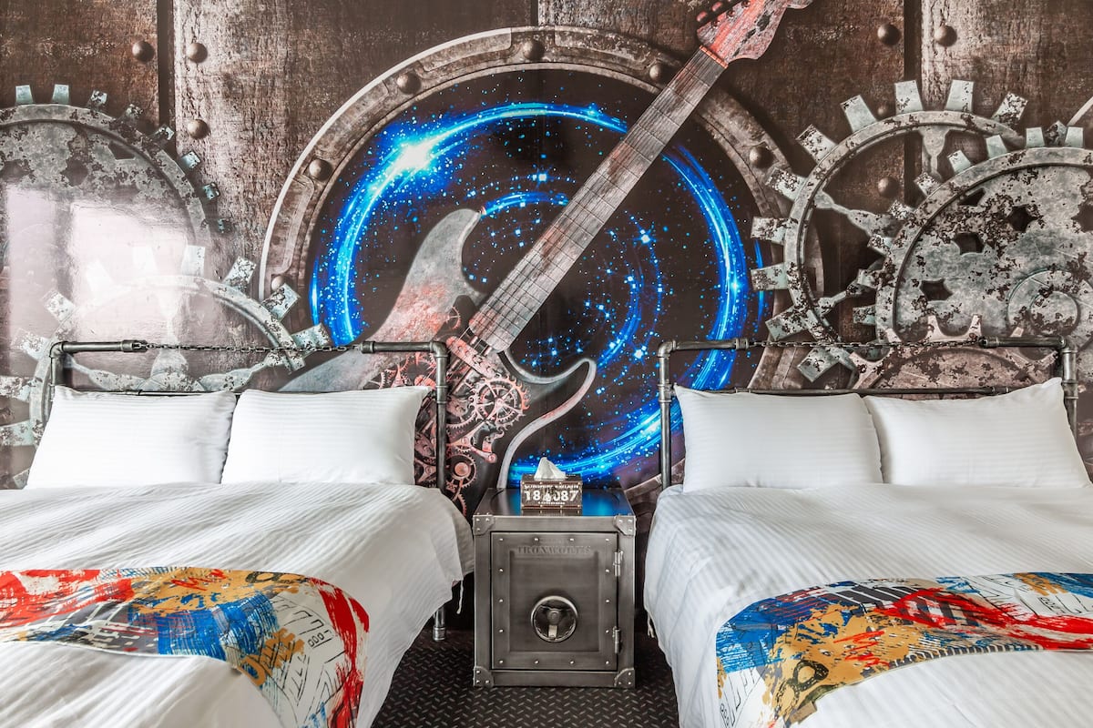 6 Schlafzimmer, Schreibtisch, kostenloses WLAN