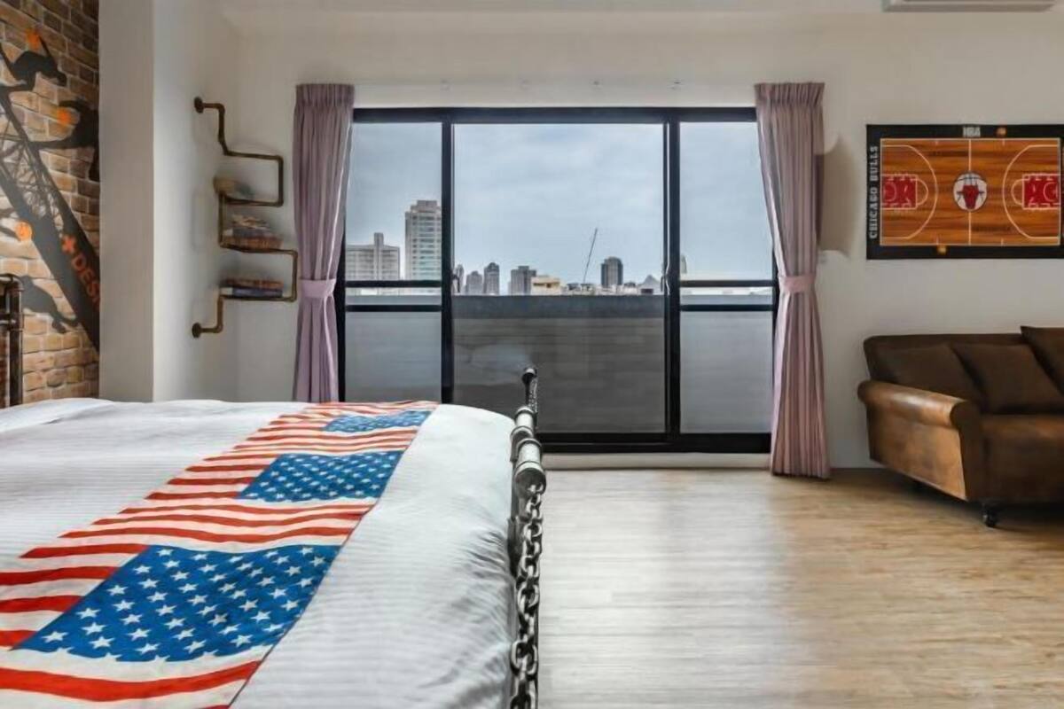 6 Schlafzimmer, Schreibtisch, kostenloses WLAN