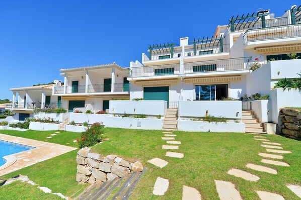 Vila (3 Bedrooms) | Bagian depan properti