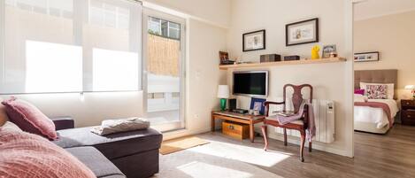 Apartment (1 Bedroom) | Interior