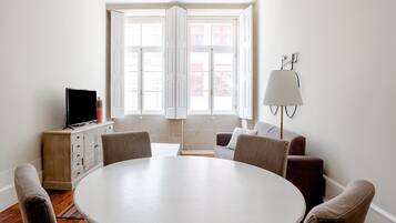 Apartment (1 Bedroom) | Interior