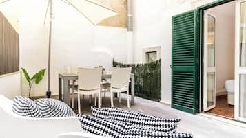 Apartment (1 Bedroom) | Front of property