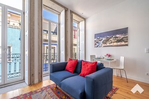 Apartment (0 Bedroom) | Interior