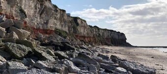 Lovely Cottage just 100m from the Beach