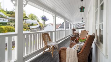 Kamer, 1 twee- of 2 eenpersoonsbedden, balkon | Terras