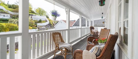 Kamer, 1 twee- of 2 eenpersoonsbedden, balkon | Terras