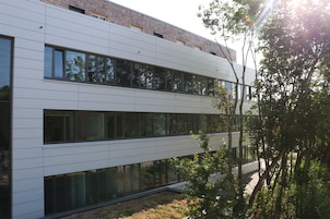 Fachada de la propiedad