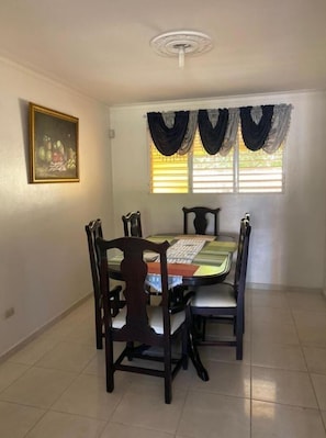 Dining - Santiago Ciudad Corazón 2 (Santiago de los Caballeros)