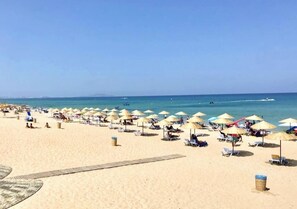 Vlak bij het strand