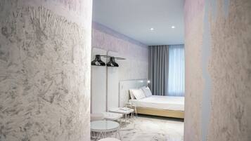 Camera Junior con letto matrimoniale o 2 letti singoli | Biancheria da letto di alta qualità, copriletto in piuma