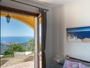 2 Schlafzimmer, Reisekinderbett, kostenloses WLAN