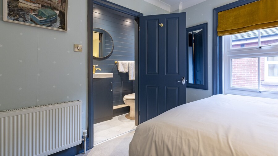 East Beach Guest House