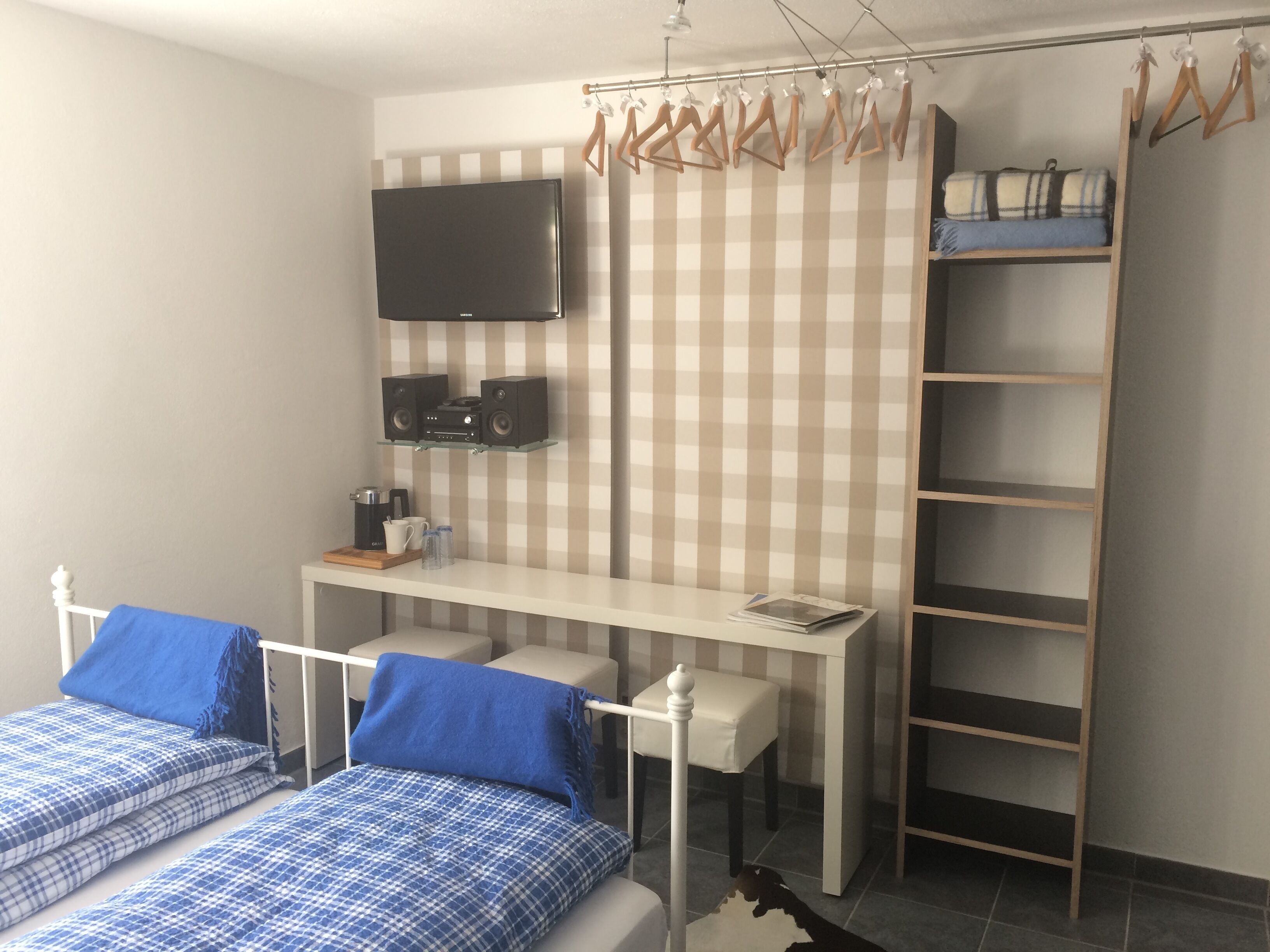 1 bedroom, iron/ironing board, WiFi, bed sheets