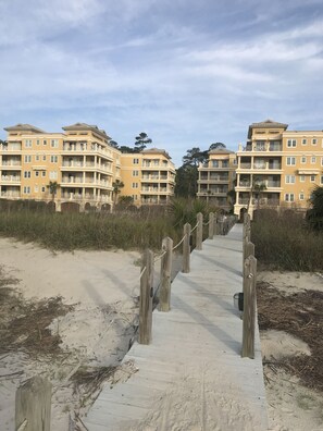 Exterior - Amazing views of Ocean! Pool & Land Trans Included (Daufuskie Island)