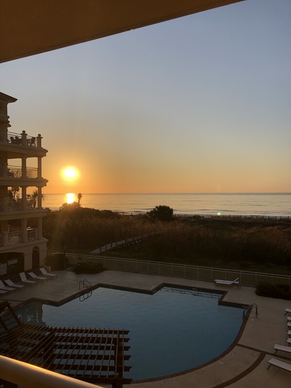 Outdoor pool - Amazing views of Ocean! Pool & Land Trans Included (Daufuskie Island)