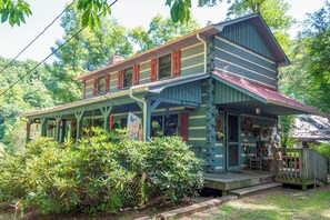 Exterior - Stonewood - Rustic Log Cabin - Between Boone & West Jefferson - New River Access (Fleetwood)