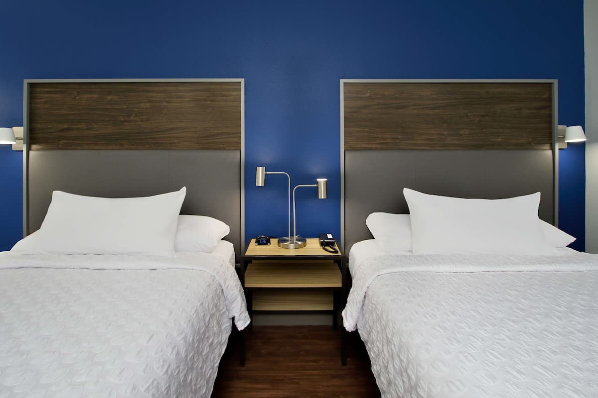 Premium bedding, down comforters, pillowtop beds, desk