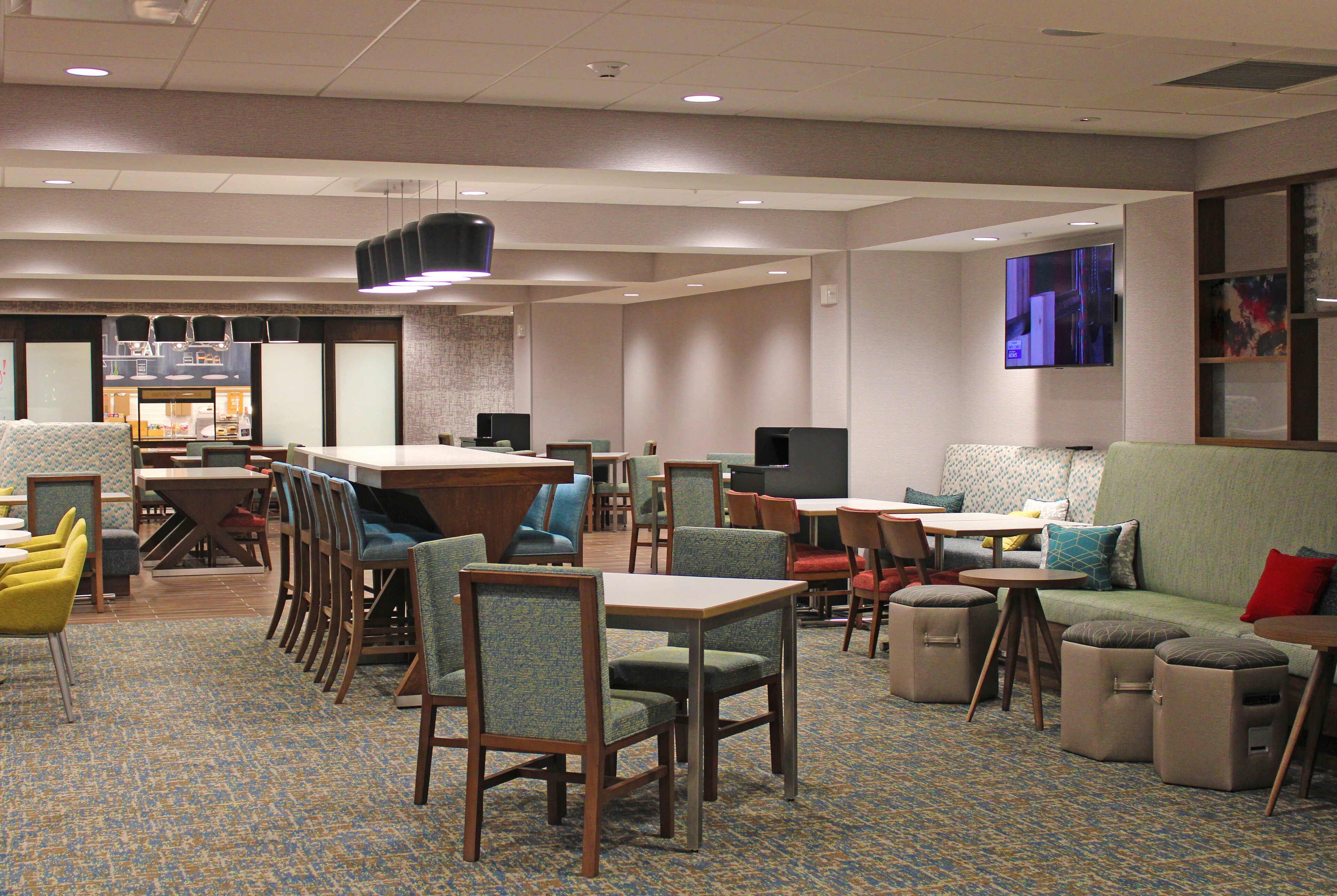 free daily continental breakfast