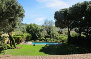 Alberca al aire libre 