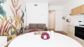Apartment (1 Bedroom) | Interior