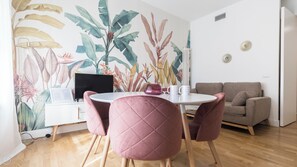 Apartment (1 Bedroom) | Interior