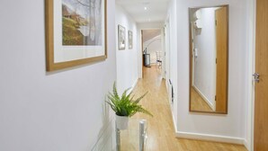 Apartment | 1 bedroom, premium bedding, desk, iron/ironing board - No.7 Regent House (Harrogate)