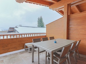 Villa | Balcony