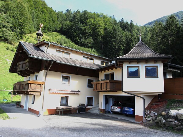 Apartment | Exterior - Child-friendly Apartment in Buch With Swimming Pool (Buch in Tirol)