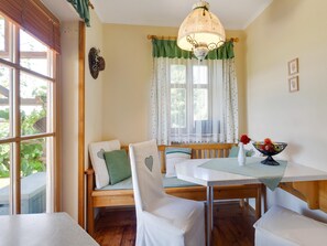 House | Living room - Holiday Home in Gersdorf Near a Swimming Lake (Gersdorf an der Feistritz)