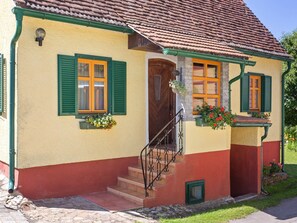 House | Exterior - Holiday Home in Gersdorf Near a Swimming Lake (Gersdorf an der Feistritz)