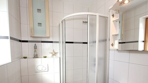 Bathroom - Modern Apartment in Ramsau im Zillertal With Terrace (Ramsau im Zillertal)