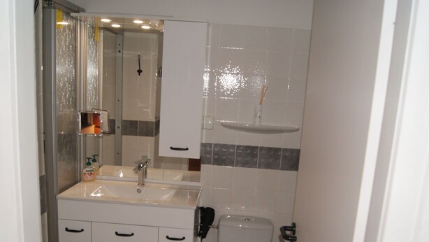Bathroom - Small Apartment in Hahnenklee With Balcony and use of Sauna and Swimming Pool (Goslar)