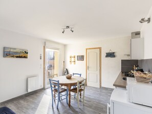 Dining - Modern Holiday Home in Commes Nearby Sea (Commes)