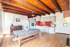 Dining - Tranquil Escape in Loubejac (Loubejac)