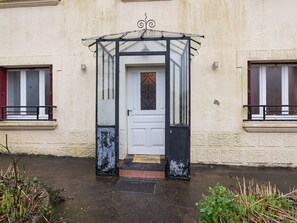 Reception - Decent Holiday Home Saint-servais With Garden (Callac)