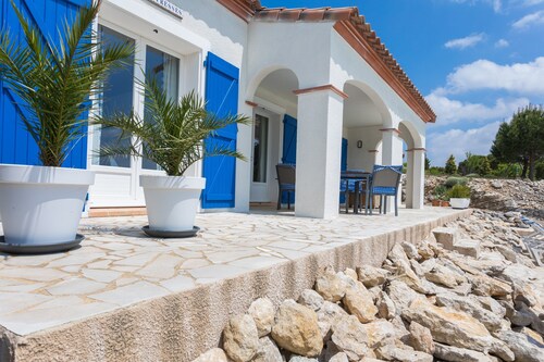Modern Villa in Camplong With Private Pool