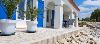 Modern Villa in Camplong With Private Pool