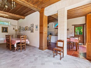 Dining - Holiday Home in Le Manoir With Jacuzzi in Summer (Saint-Martin-des-Entrees)