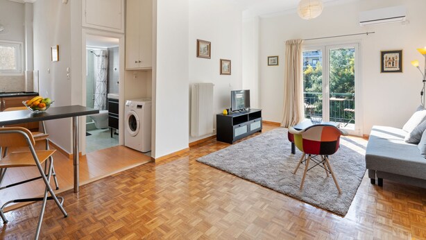 Unclassified image, 1 of 34, button - Elegant Holiday Home in Athene With Balcony (Athens)