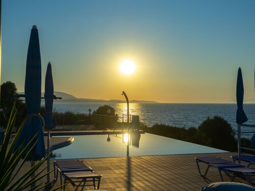 Waterfront Apartment in Central Greece With Swimming Pool