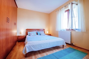 Apartment | 2 bedrooms, bed sheets