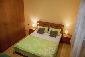 Apartment - Lovely Apartment in Biograd na Moru With Balcony (Biograd na Moru)