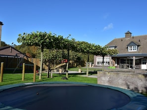 Exterior - Beautiful Child-friendly Villa in North Brabant (Liessel)