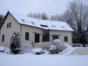 Exterior - Beautiful Holiday Home With Pool in the South of France (Heches)