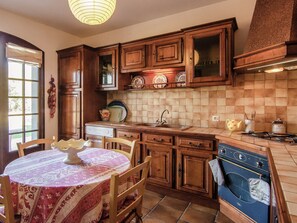 Villa | Cocina privada | Periquera 