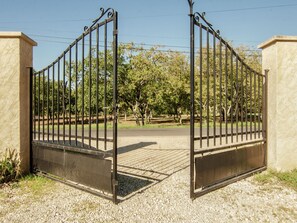 Villa | Garden - Riverside Charm in Perigord Noir (Condat-sur-Vezere)