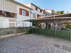 Exterior - Boutique Apartment in Porec near Sea (Porec)